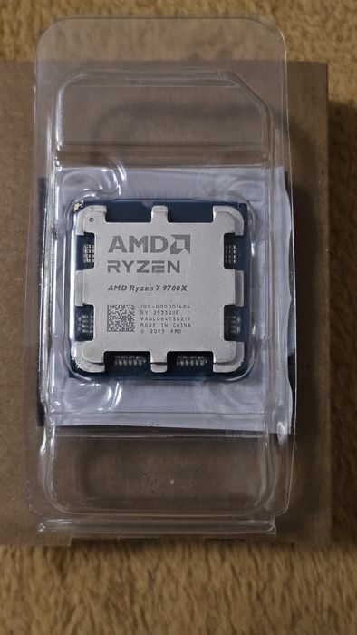 Ryzen 7 9700X,3.80GHz, Socket AM5