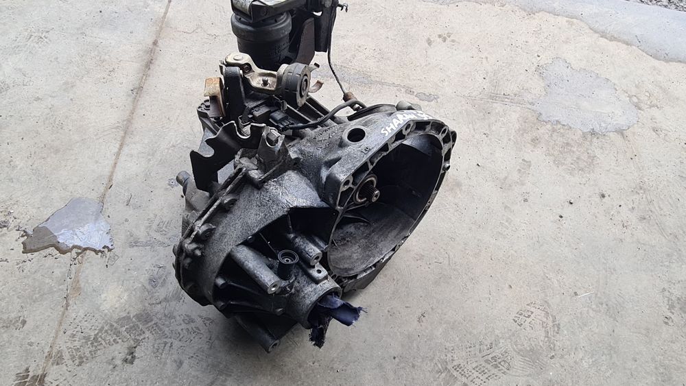 Cutie de viteze vw sharan 5 trepte 1.9 tdi an 1999