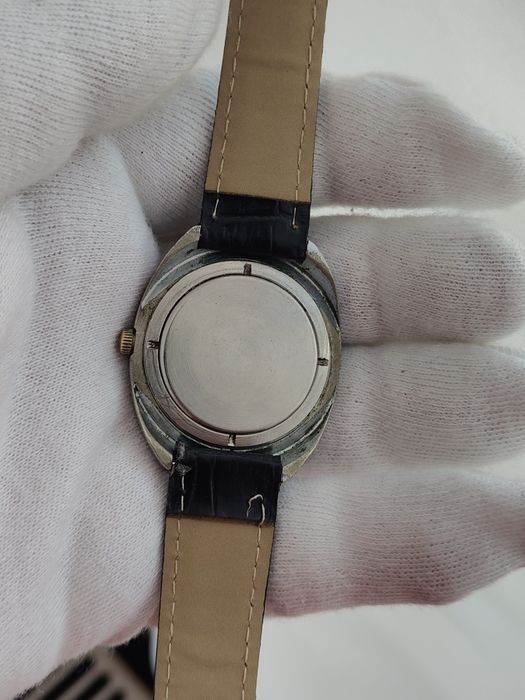 Raketa и Poljot механични