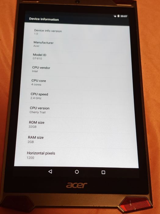 Продавам запазен таблет Acer Predator 8 (GT-810)