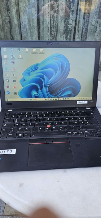 Laptop lenovo x280 in stare f buna i7 8th gen