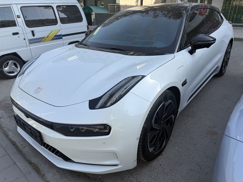 Zeekr 001 Y pozitsiya polni full