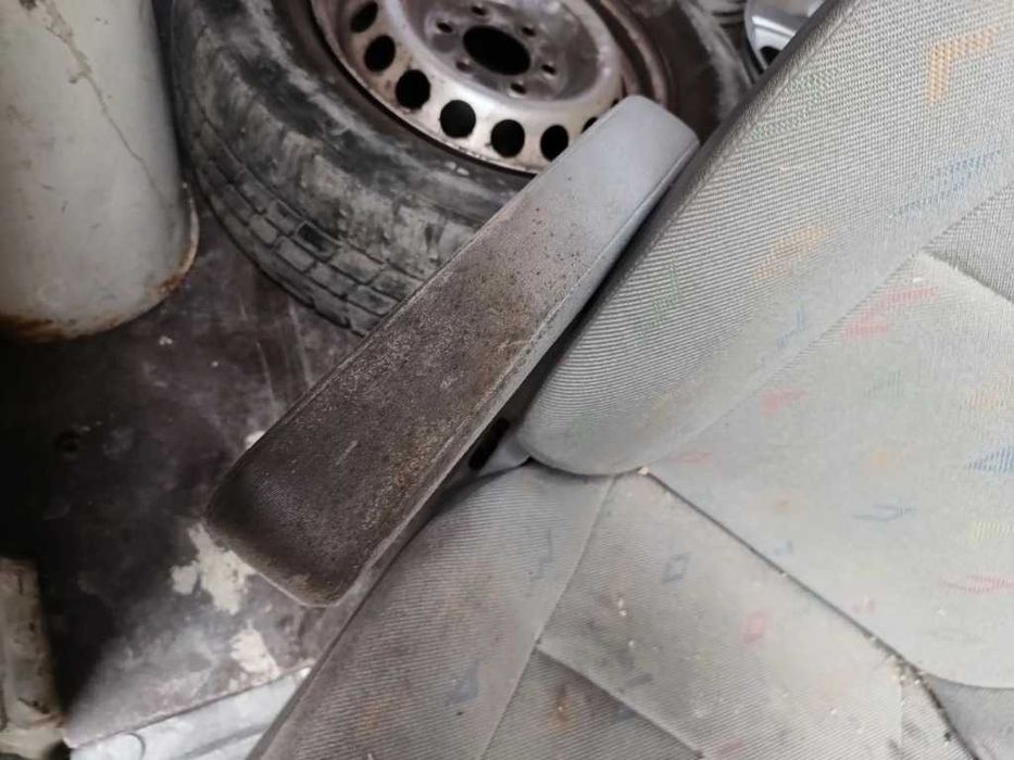 Шофьорска СЕДАЛКА за Vw Crafter(2006-2017) + ПОДЛАКЪТНИК