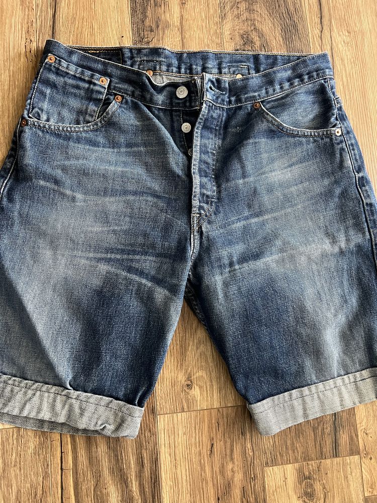 Levi’s Denim size 32