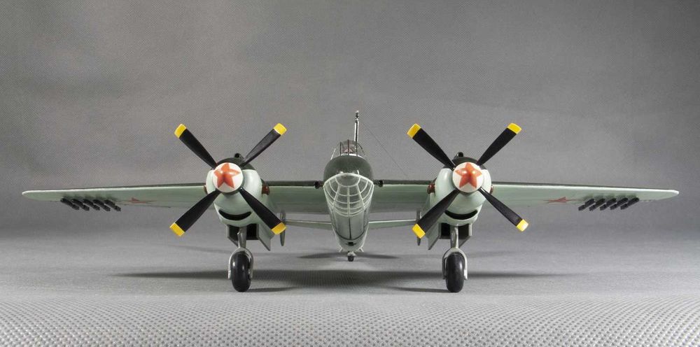 сборная модель самолета Ту-2 (Ju-85) пр, ГДР РАРИТЕТ!