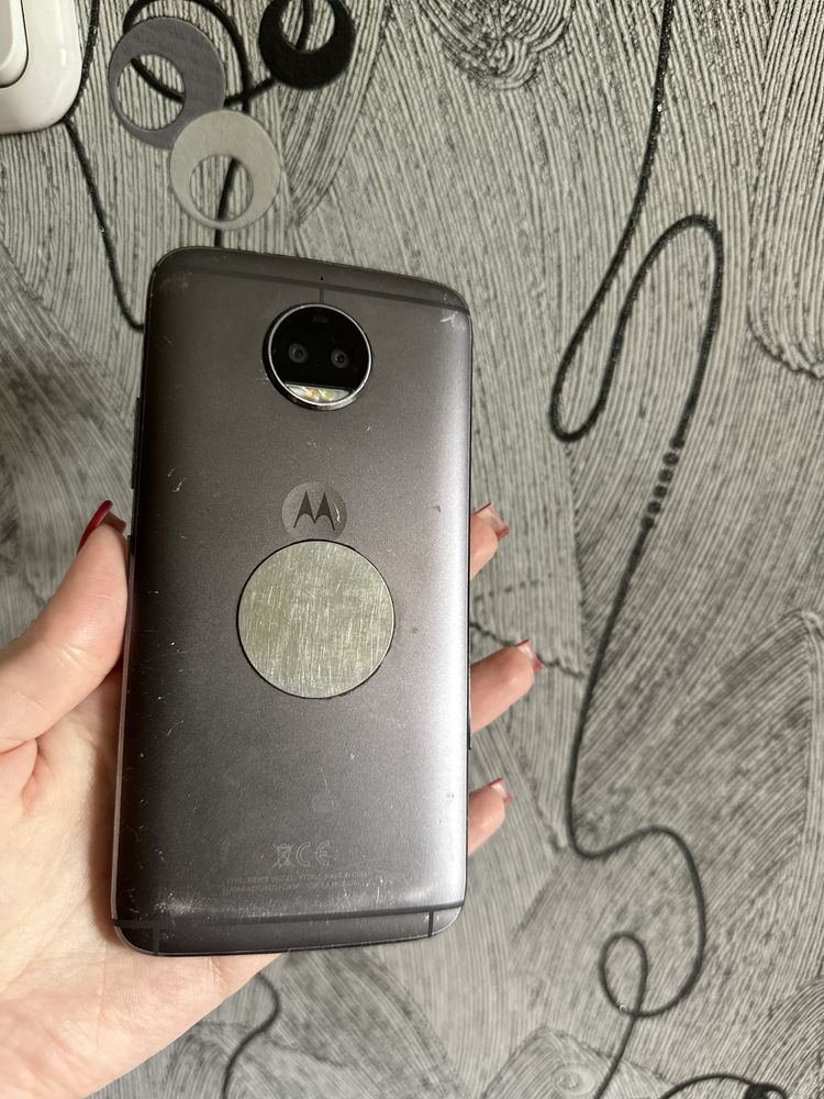 Motorola G5s Plus