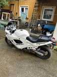 (Suzuki GSX 600F)