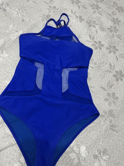 Купальник продаю