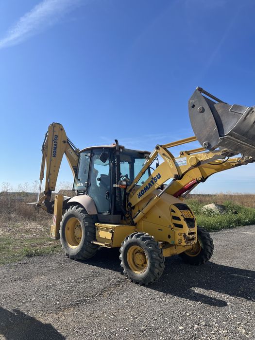 Inchiriere Buldoexcavator 7.5 t