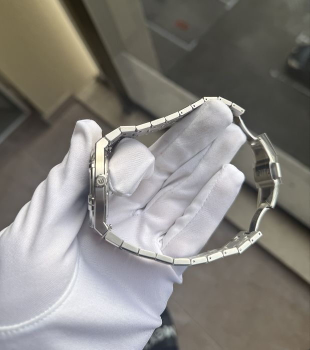 Maurice Lacroix Aikon Quartz 40mm (НОВ)