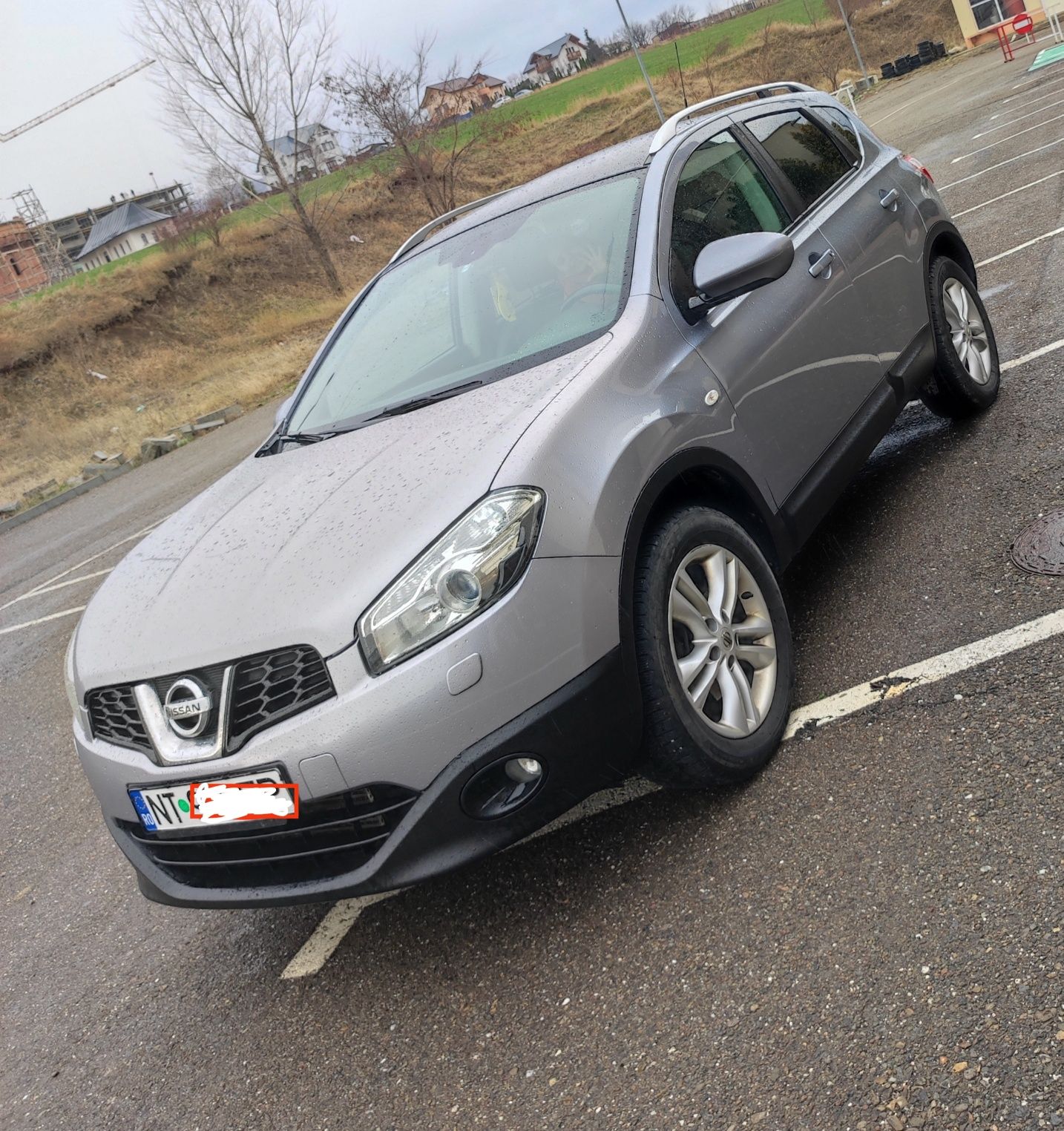 Nissan Qashqai 4x4 Panorama/Navi/Piele/cârlig