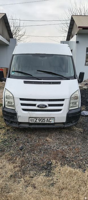 Ford transit sotiladi