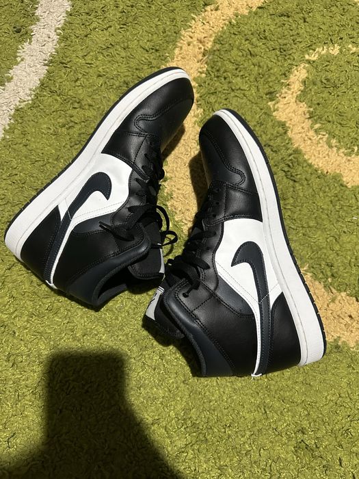 Jordan 1 noi black white 45