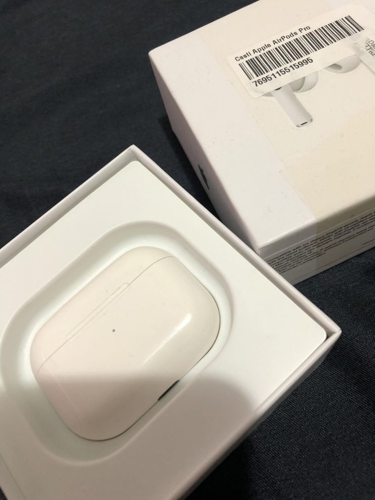 Vând AirPods pro(generatia a doua)