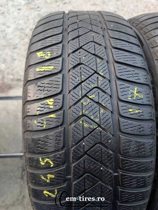 SET 2 Anvelope Iarna 245/45 R18 PIRELLI Sottozero 3 100V - Runflat