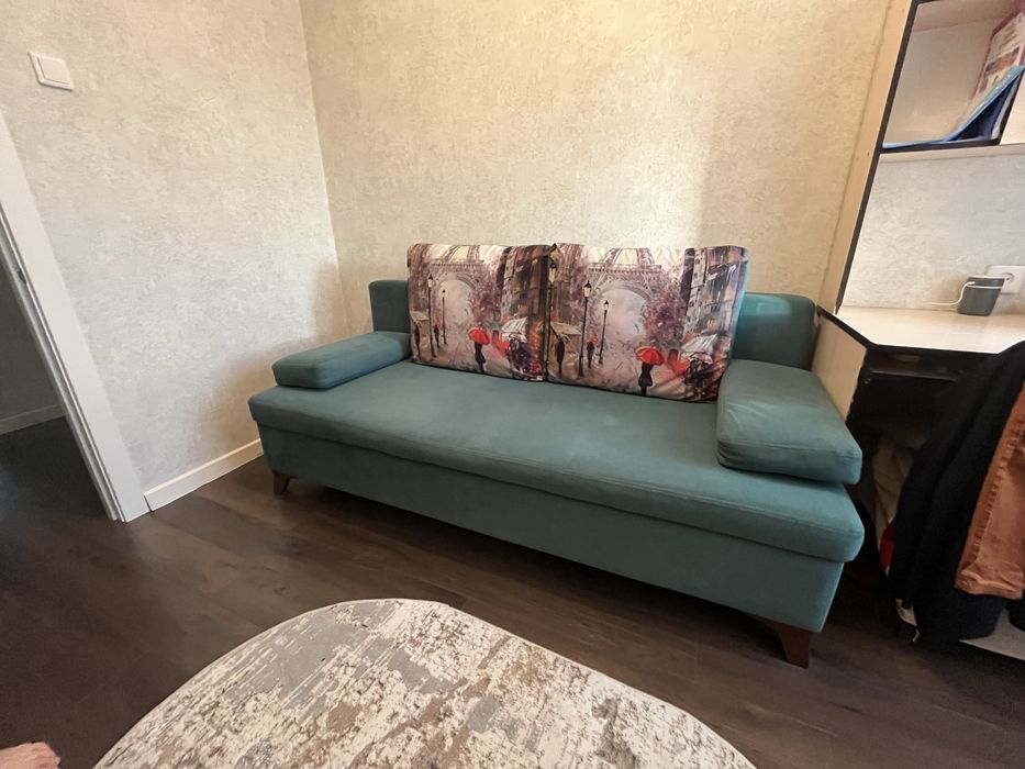 Продам диван подростковый