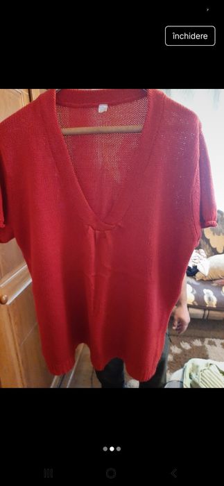 Vind bluză de culoare rosu  mărime 48/50