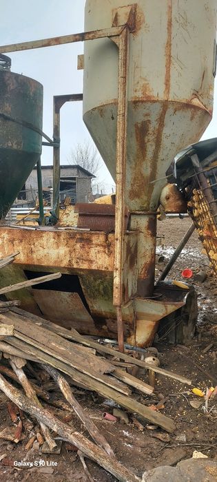 Vand sau schinb moara pe cocane