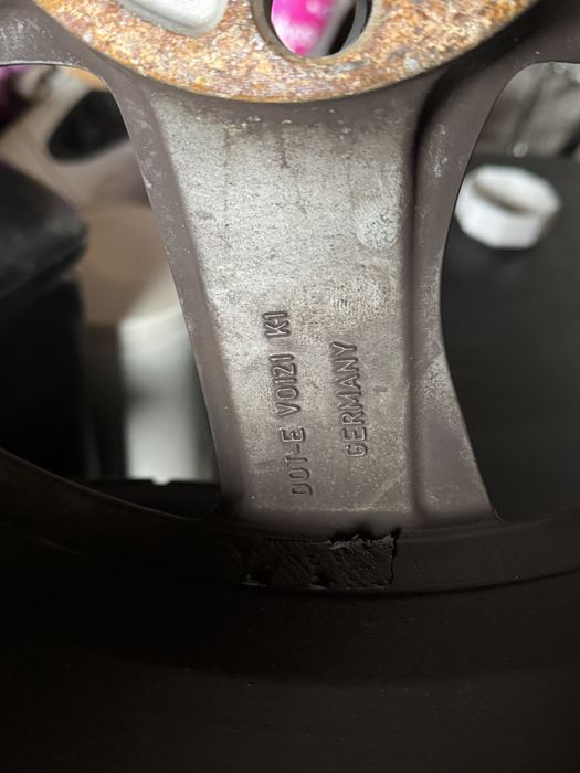 Jante Volvo R-Design 205/55/16 iarna Vredestein dot 2021