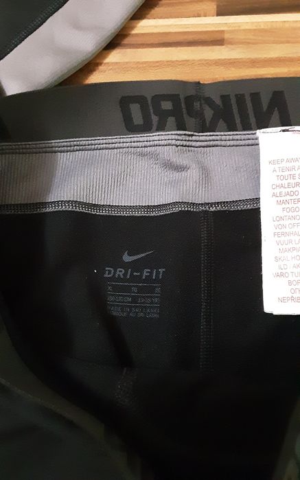 (XL 158-170) NIKE PRO оригинални термо дрехи