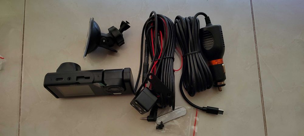 Camera filmare auto cu 3 canale HD 1080P D53 WiFi, viziune nocturna