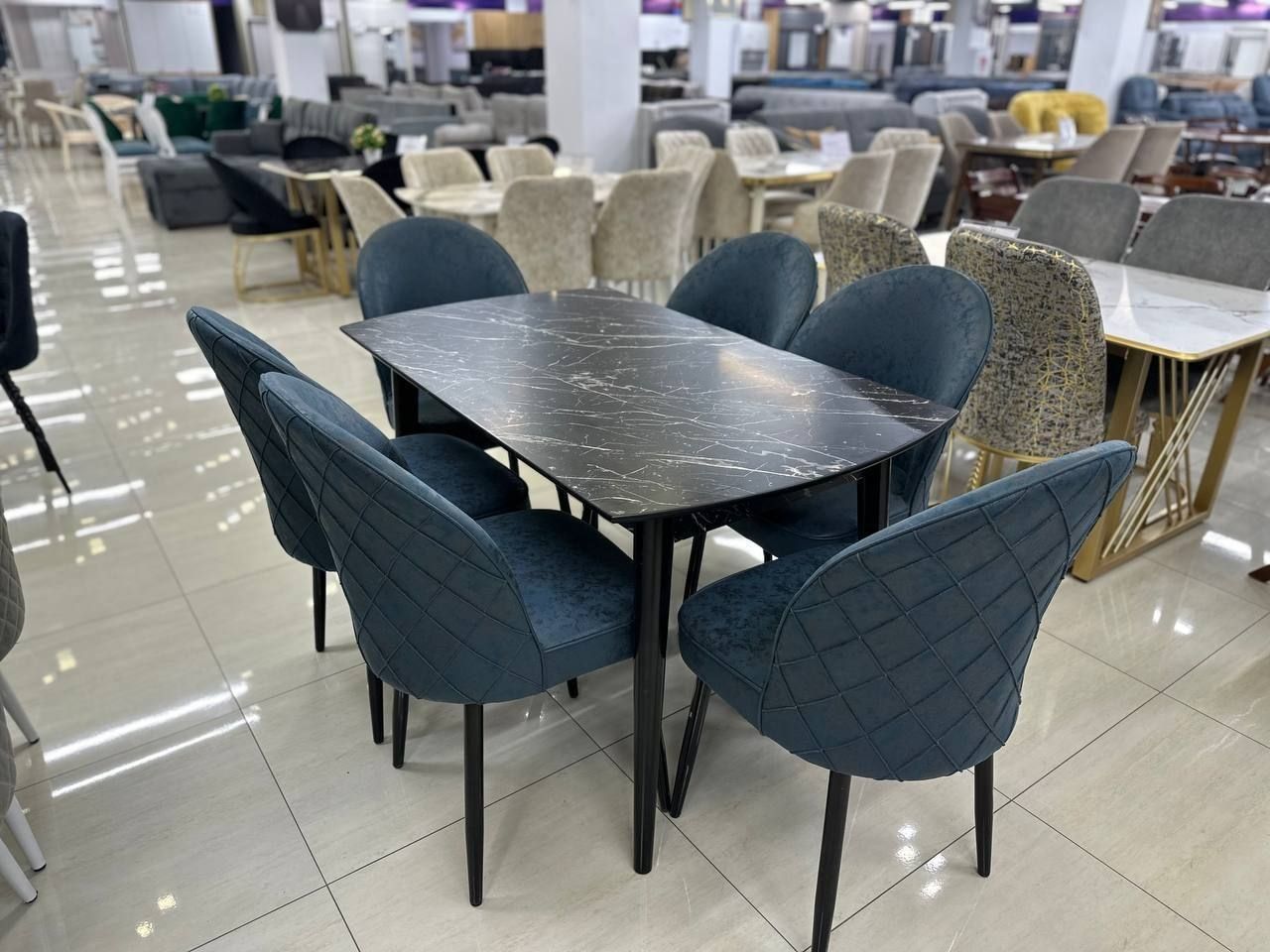 Стол и 6 стульев от  Comfort Mebel