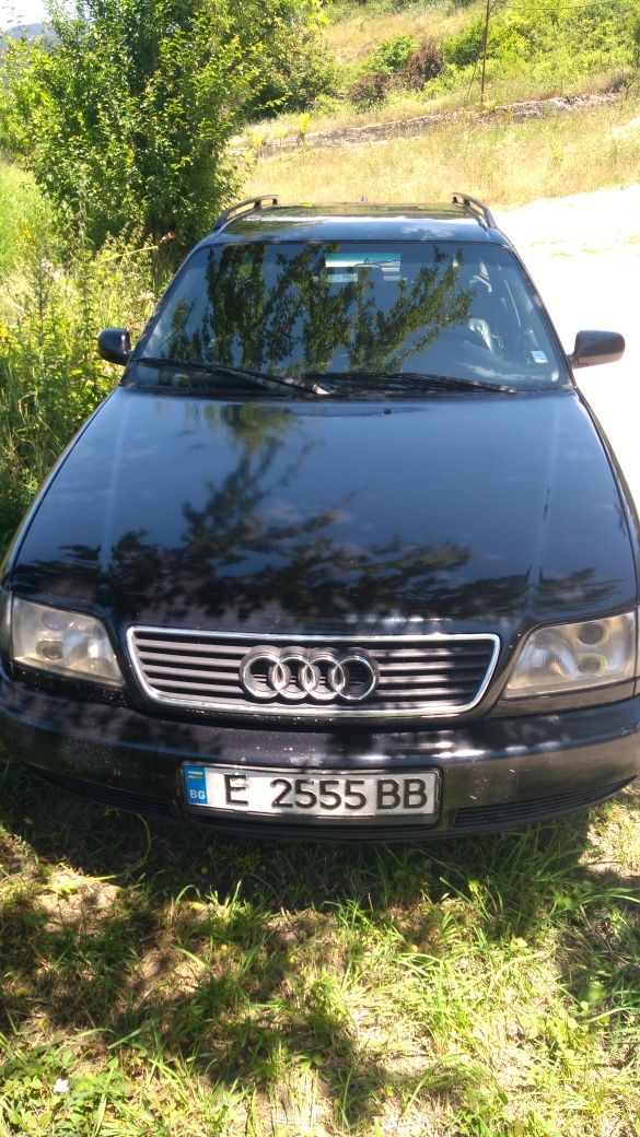 Продавам Ауди  А6