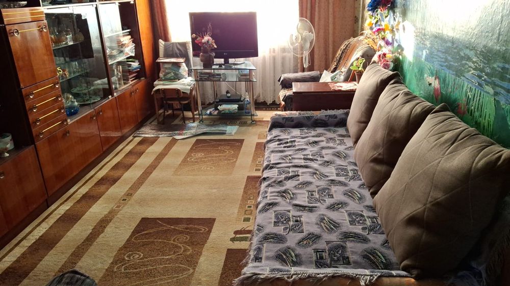 Сдам комнату женщине пр.Женис д.24 , р-н Сарыарка