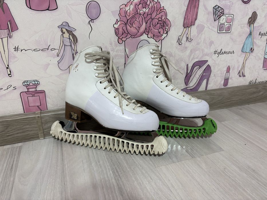 Коньки risport electra 245, лезвия legacy8 9 1/4