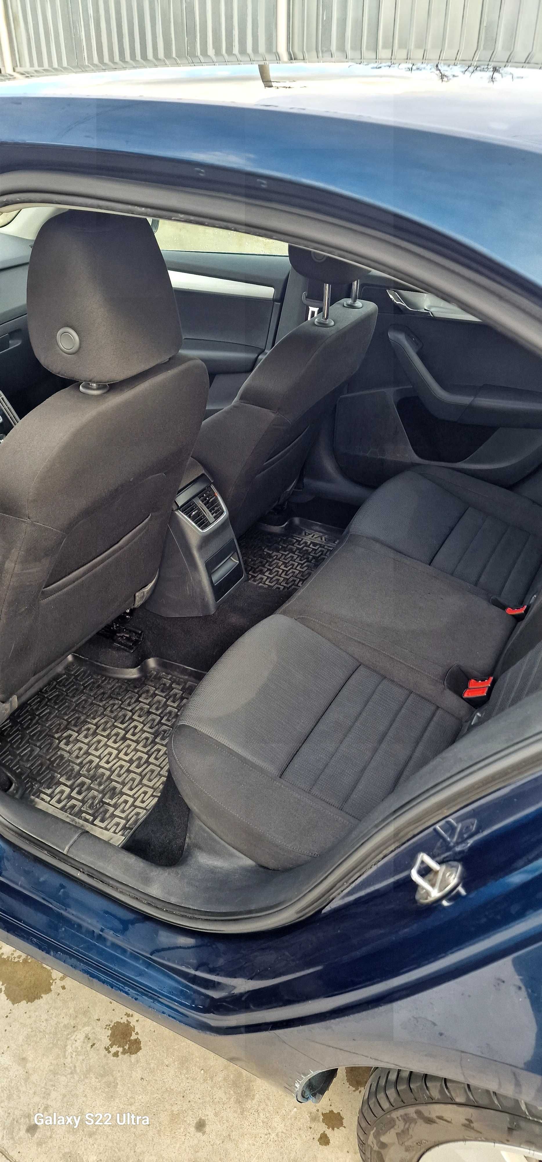 Vând Skoda octavia 3 1.6 tdi