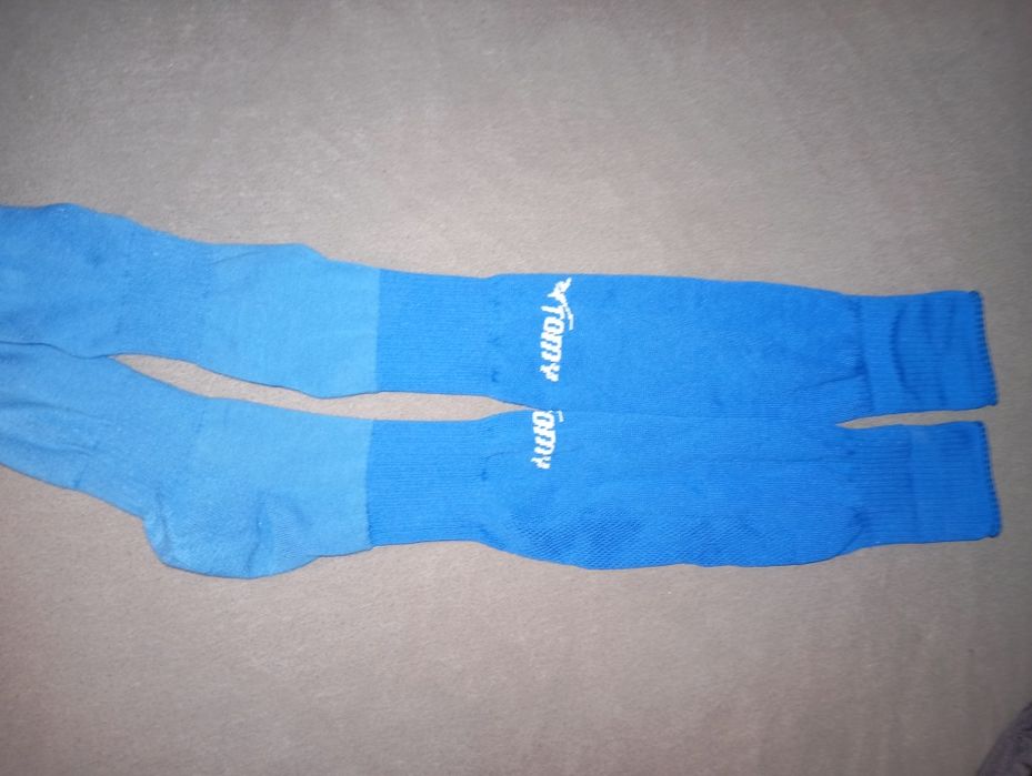 Гети за футбол сини и черни