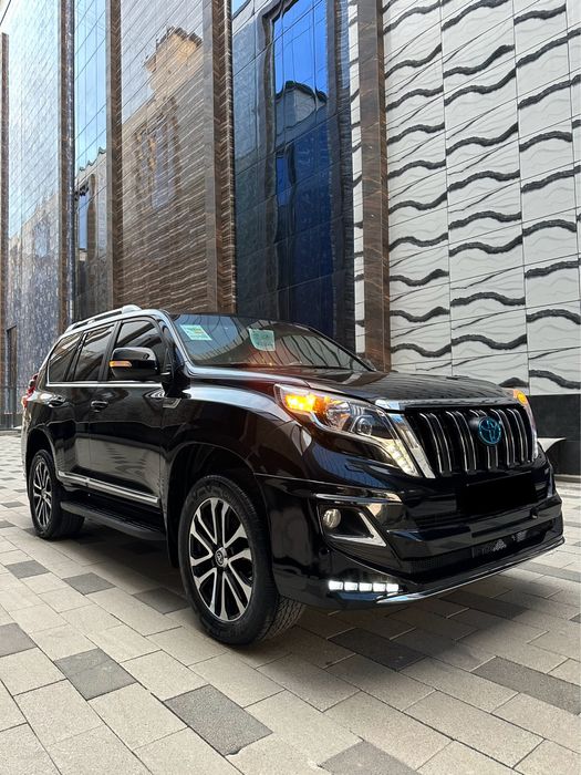 Tayota Land Cruiser Prado 150