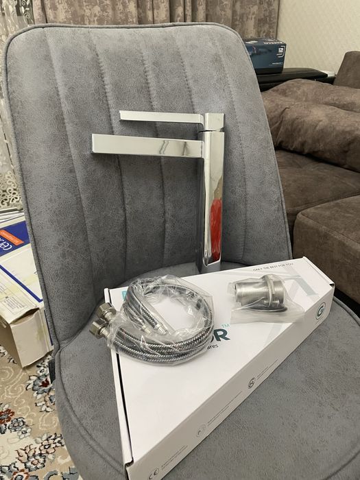 Смеситель для раковины