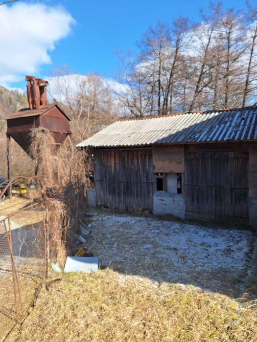 Продава се Промишлена сграда в с. Смилян, Област Смолян - 668 кв.м за 90 €/кв.м - Снимка #9