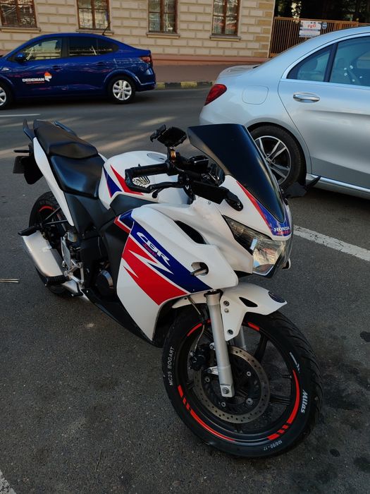Honda CBR 125R JC50