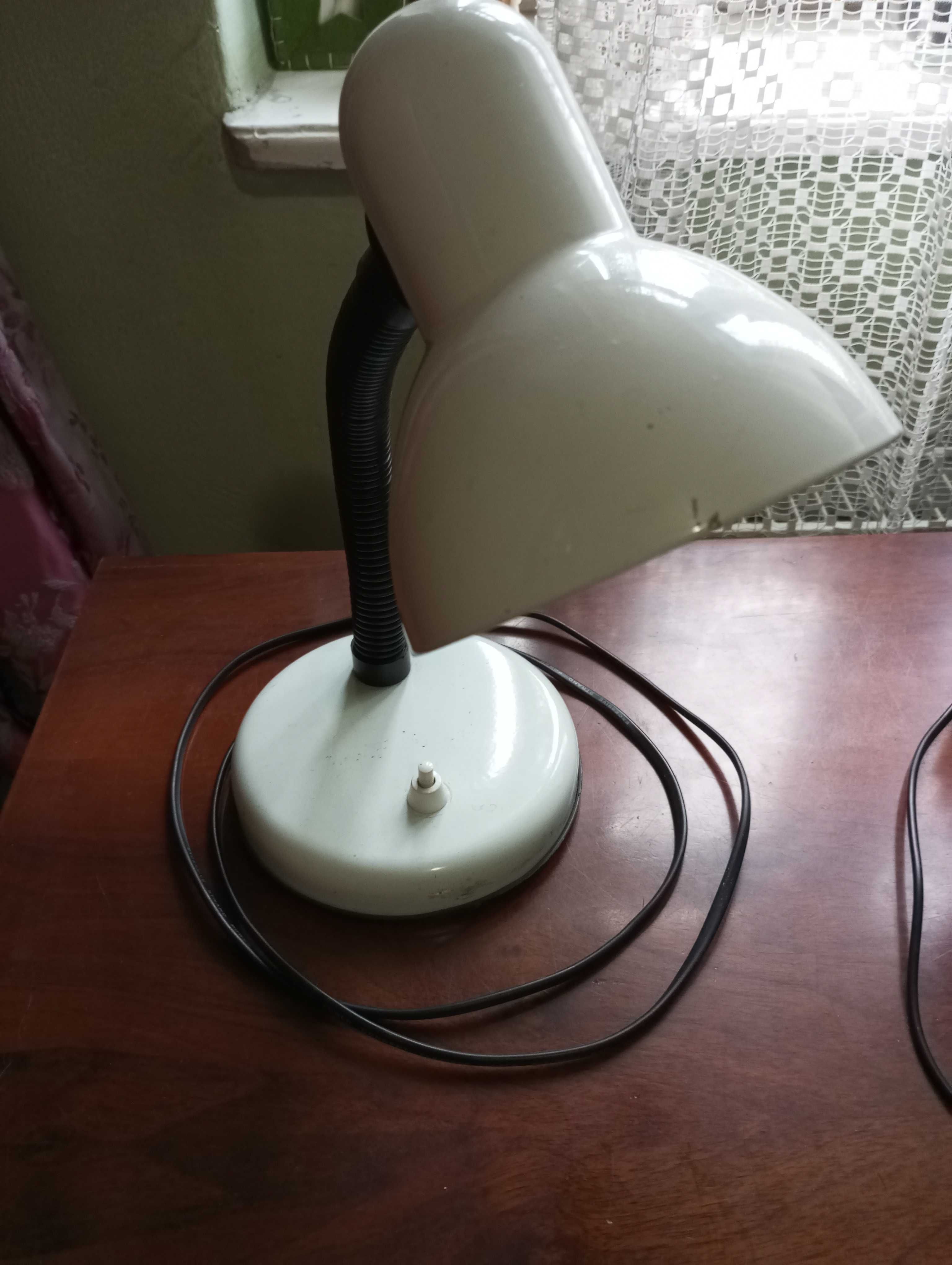 Lampa de birou -