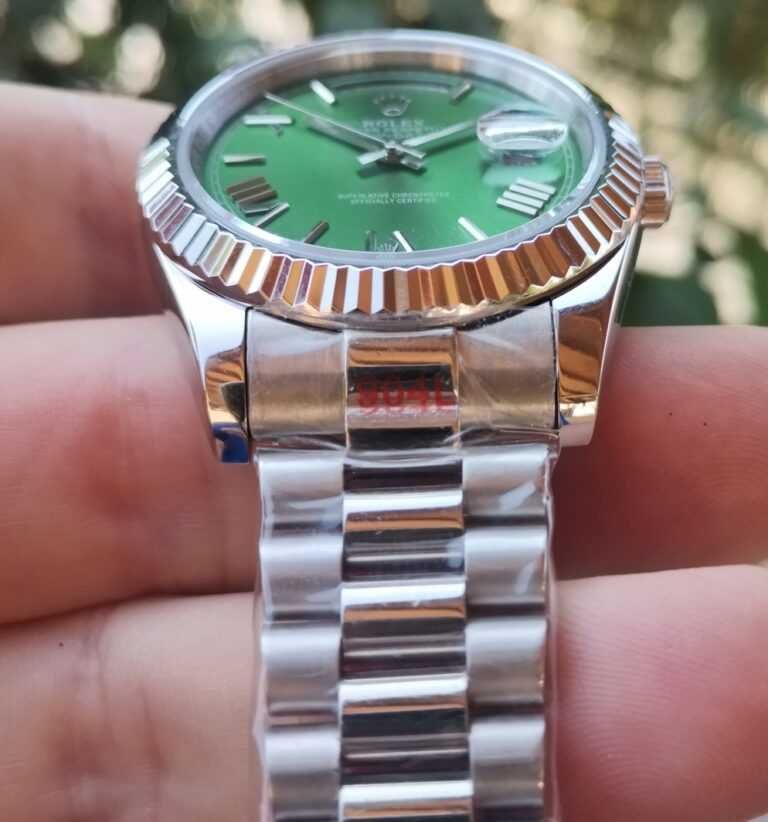 Rolex Day-Date 228236, Oyster President, Verde 41 mm