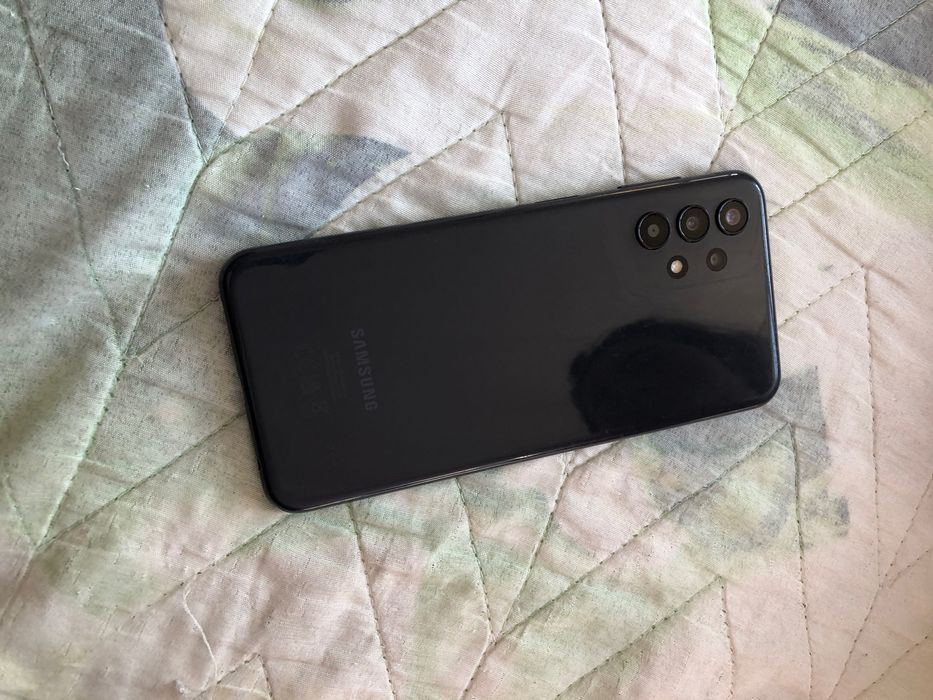 Samsung a13 запазен