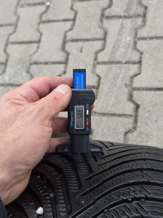 215 55 17 Michelin