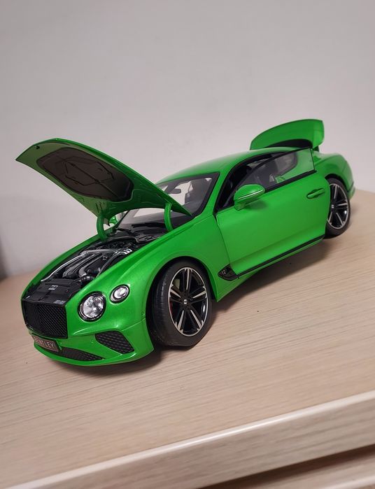 Macheta Bentley Continental-Green Apple-Norev 1/18-masinuta colectie
