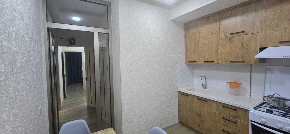 Продаётся 2х комнатная 60м2, 1 этаж. Яшнабадский р-н Тузель-1