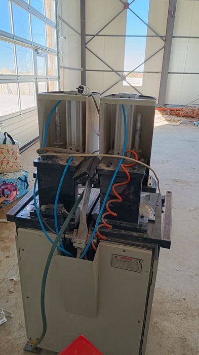 Vând utilaje PVC!!!