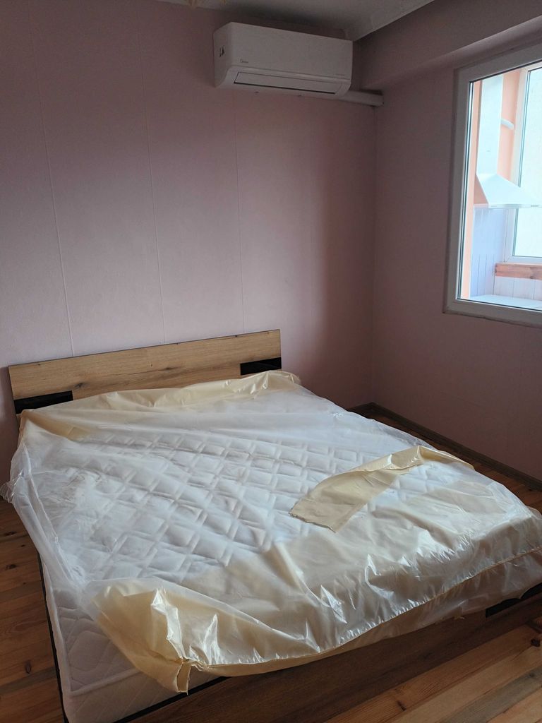 Дава се под наем Двустаен апартамент в Кюстендил, Запад - 67 кв.м за 255 € - Снимка #3