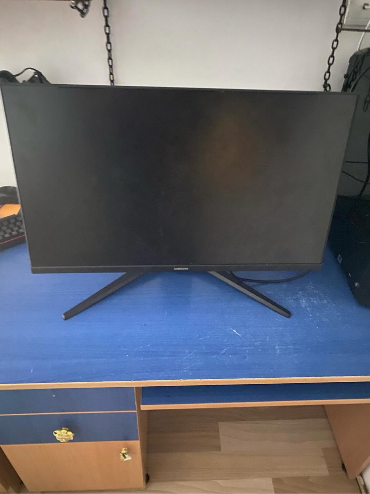 Monitor gaming Samsung 24 inch