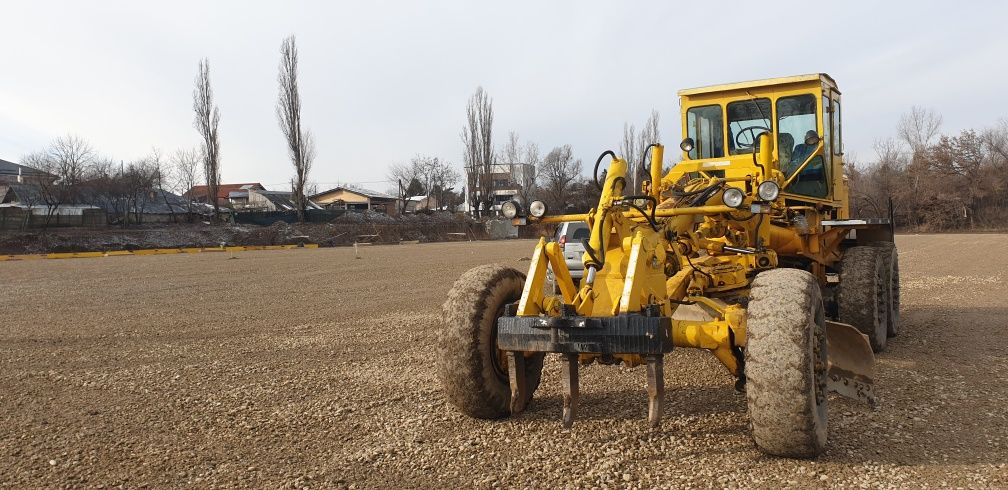 Inchiriez Autogreder Greder pentru diverse lucrari