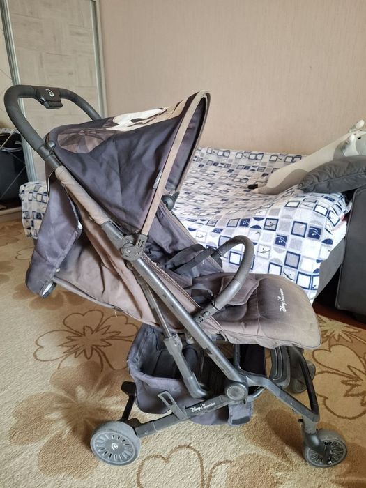 Продам каляску импортную