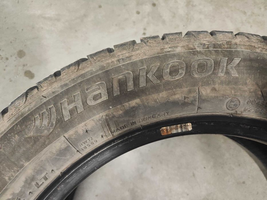 2бр.зимни гуми 195/60/16C Hankook