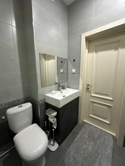 Продается двух уровневая квартира