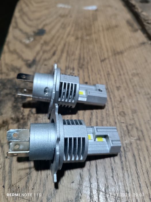 led H4 оригинал нео т9