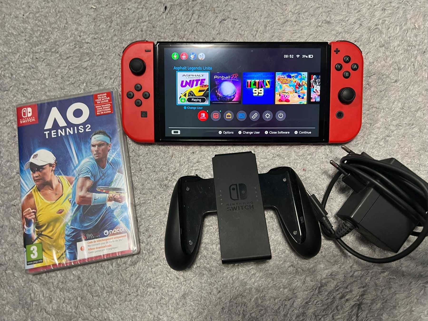 Nintendo Switch OLED Mario Edition +Чисто нова игра.